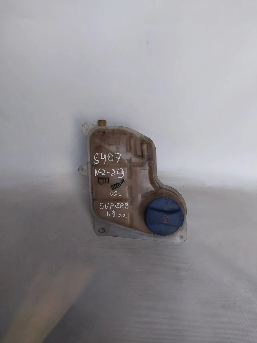 Бачок расширительный Skoda Superb I (2001—2006)