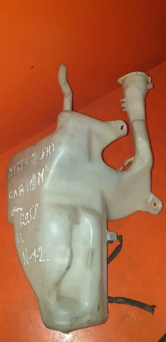 Бачок омывателя Mitsubishi Carisma I рестайлинг (1999—2004)