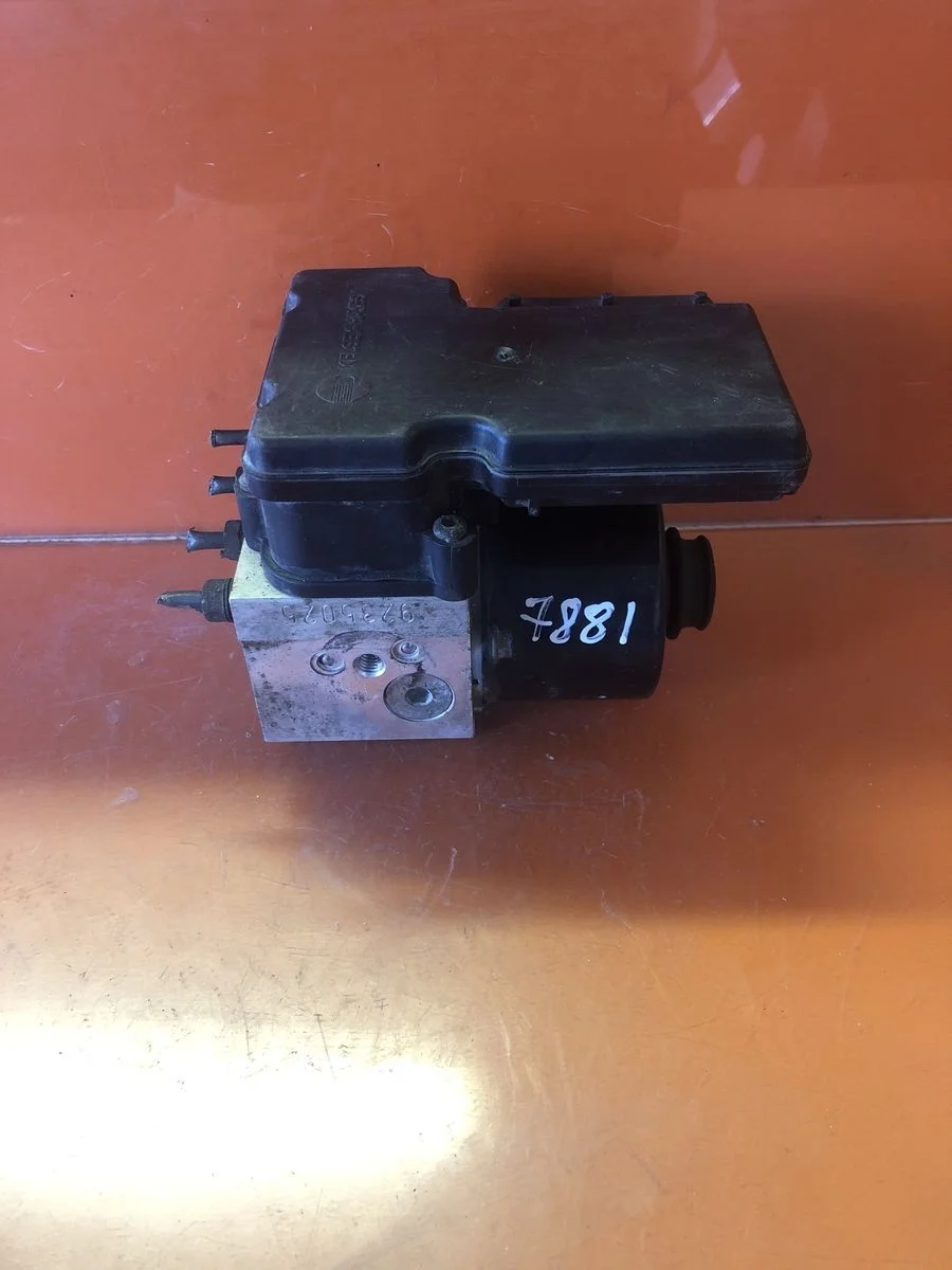 Блок (насос) ABS Opel Vectra B (1995—2000)