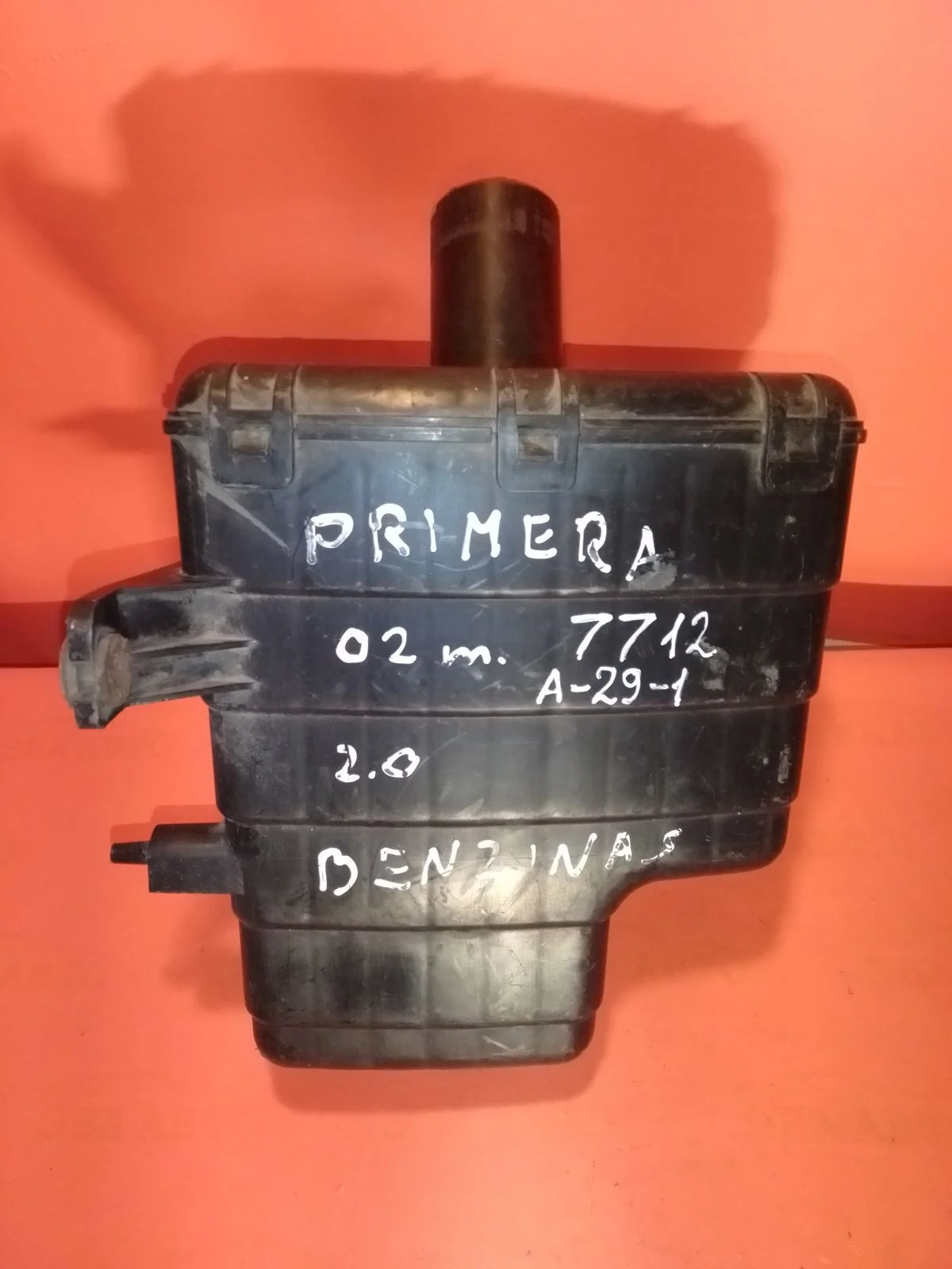 Резонатор воздушного фильтра Nissan Primera P12 (2001—2008)