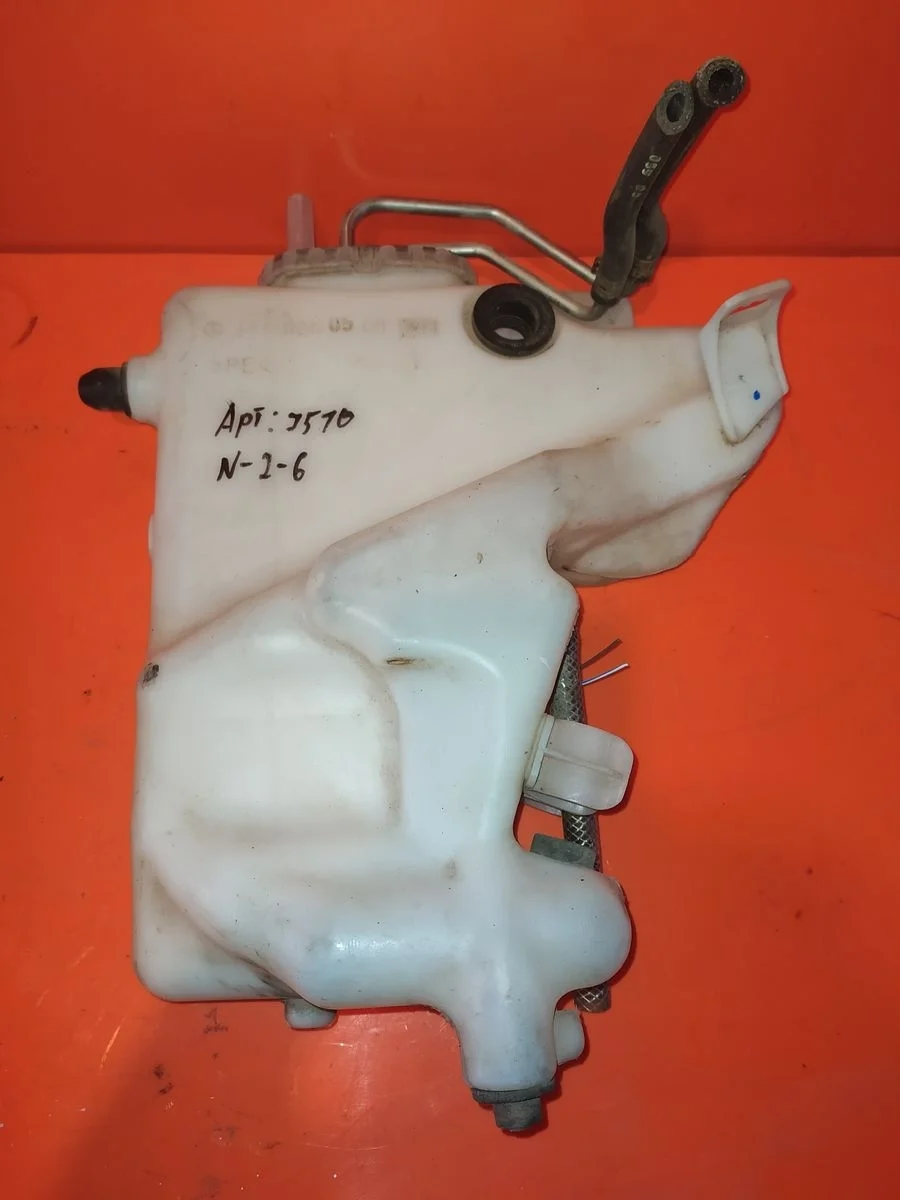 Бачок омывателя Mercedes-Benz E-класс W211/S211 (2002—2006)