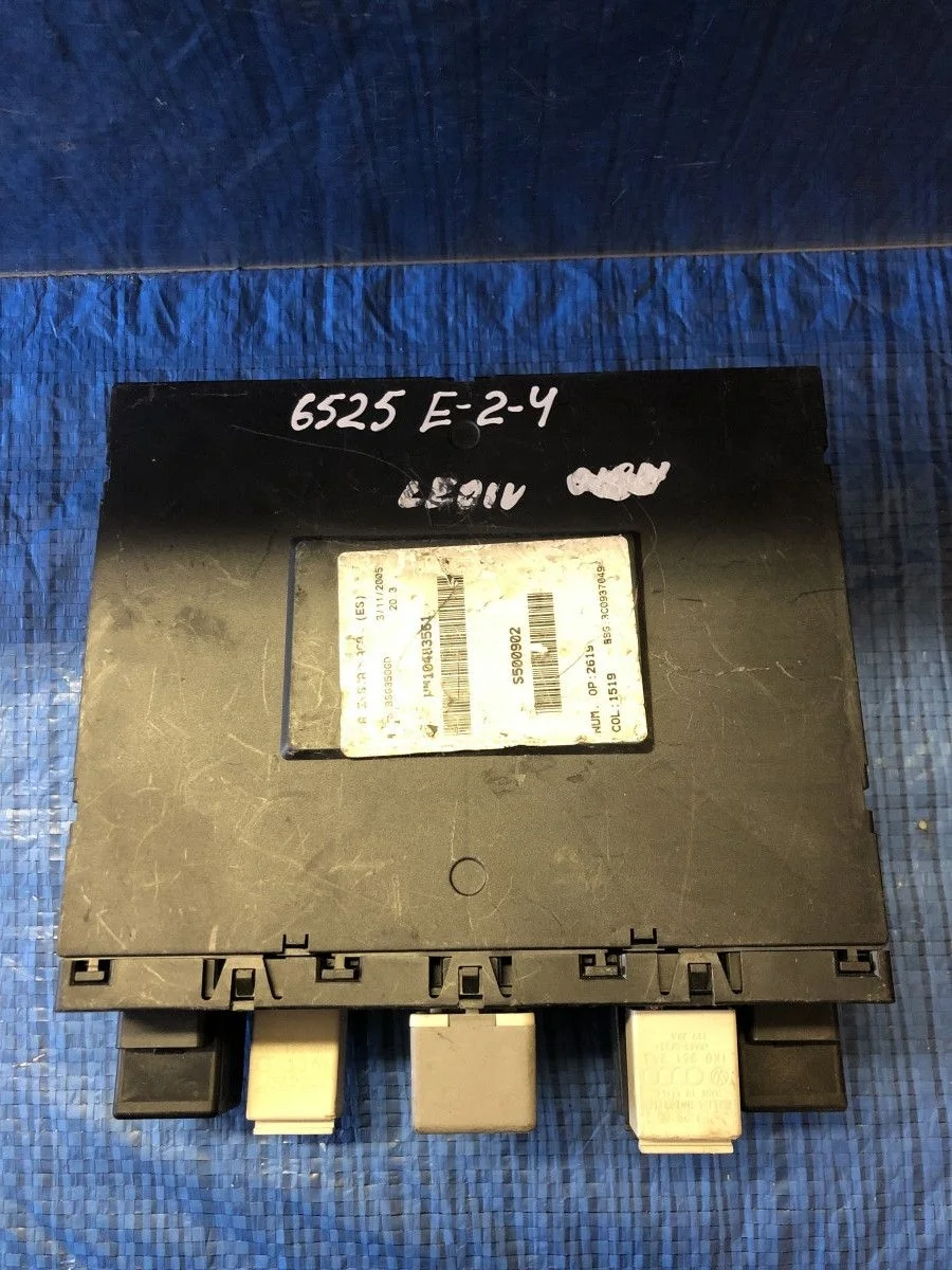 Блок комфорта SEAT Leon II (2005—2009)