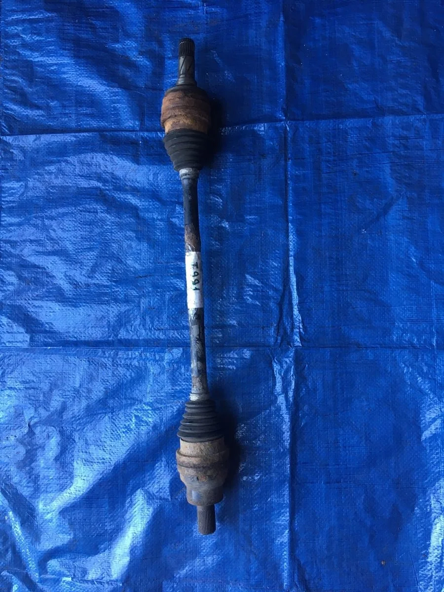 Полуось задняя L=R (приводной вал,шрус) Volvo XC70 I (2000—2004)
