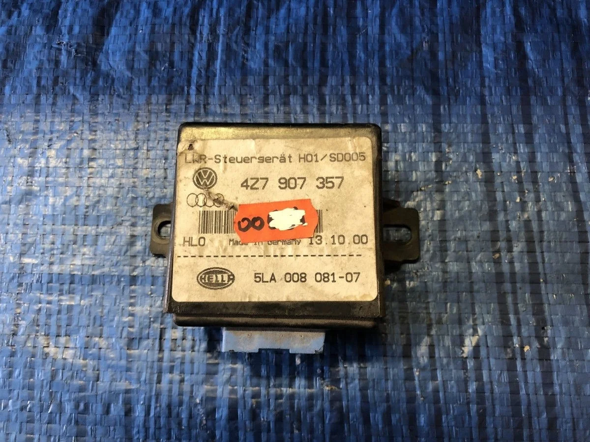 Блок управления светом Audi A6 Allroad Quattro C5 (2000—2006)