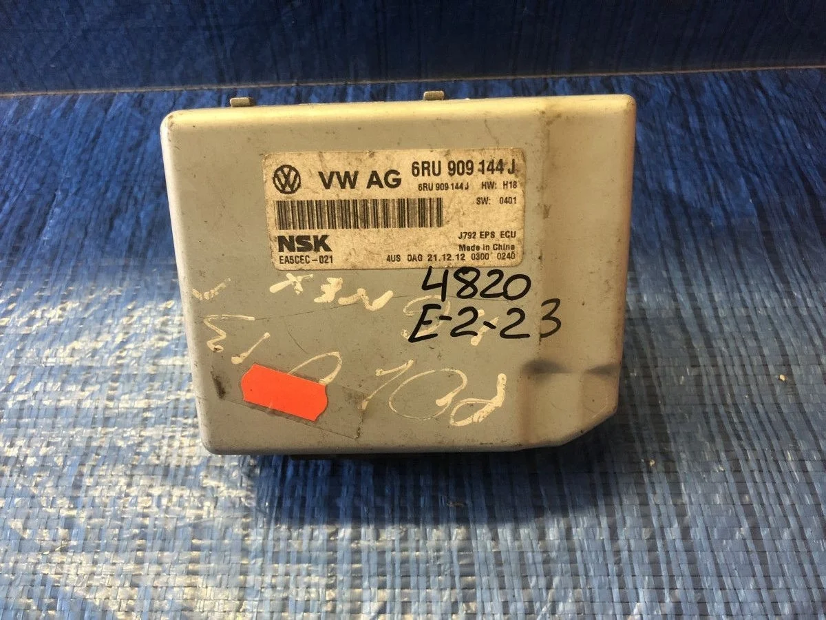 Блок управления рулевой колонкой Volkswagen Polo V (2009—2015)