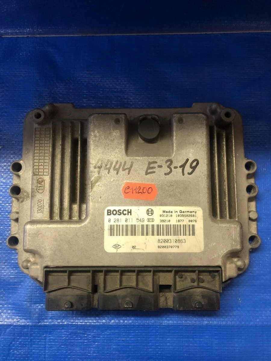 Блок управления двигателем Renault Scenic I рестайлинг (1999—2003)