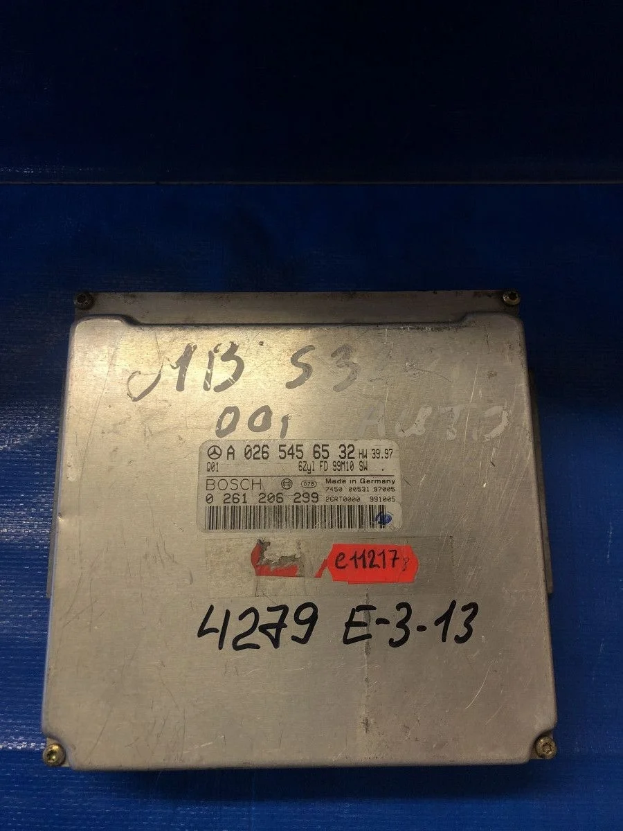 Блок управления двигателем Mercedes-Benz S-класс W220 (1998—2005)