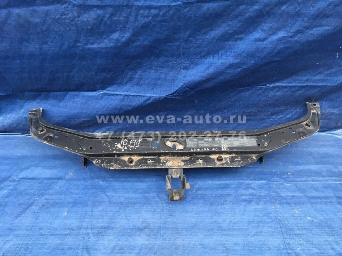 Панель передняя ( рамка ) Renault Laguna II (2001—2005)