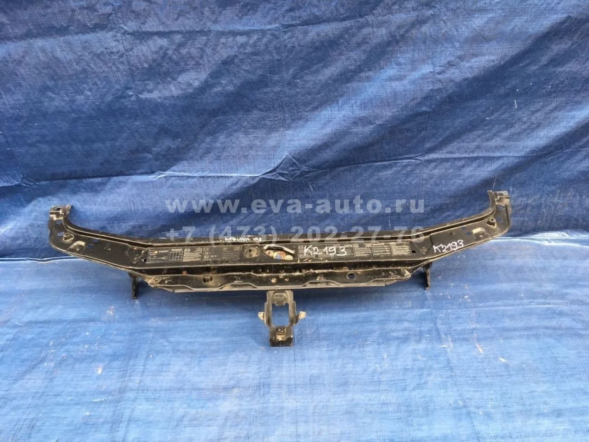 Панель передняя ( рамка ) Renault Laguna II (2001—2005)