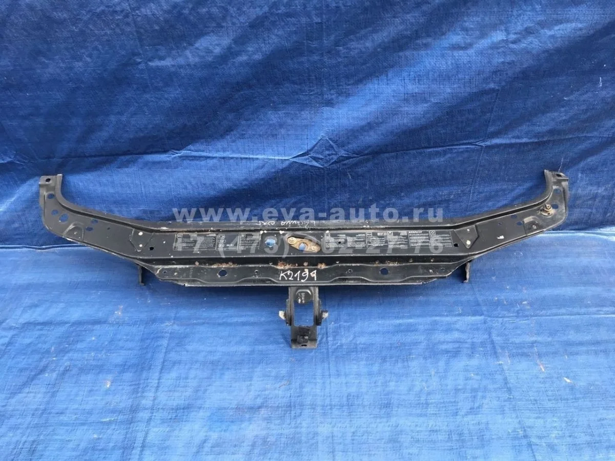 Панель передняя ( рамка ) Renault Laguna II (2001—2005)