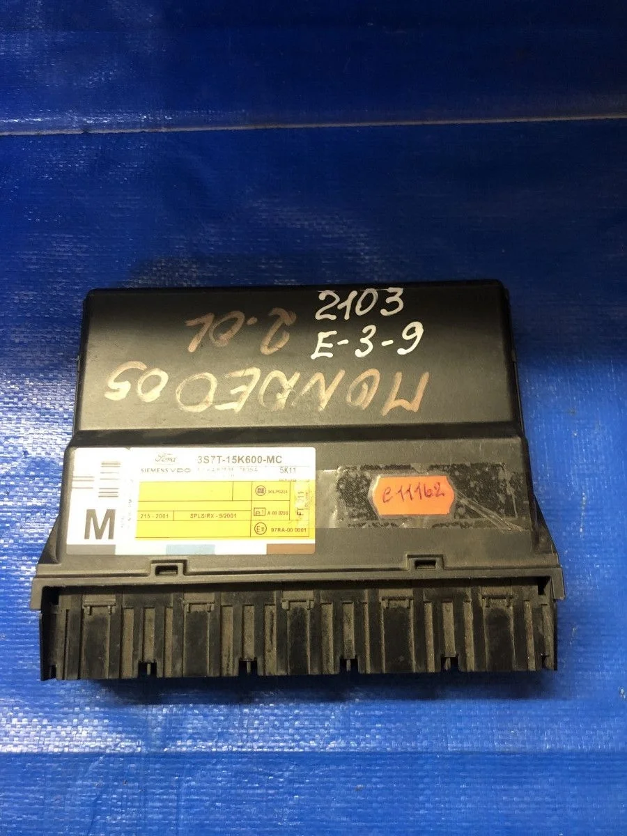 Блок управления центрального замка Ford Mondeo III рестайлинг (2003—2007)