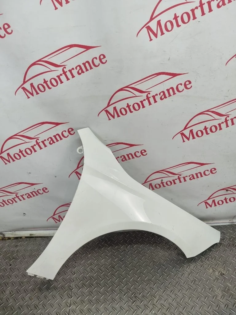 Крыло Mercedes-benz A-Class A1778810600 W177, переднее правое