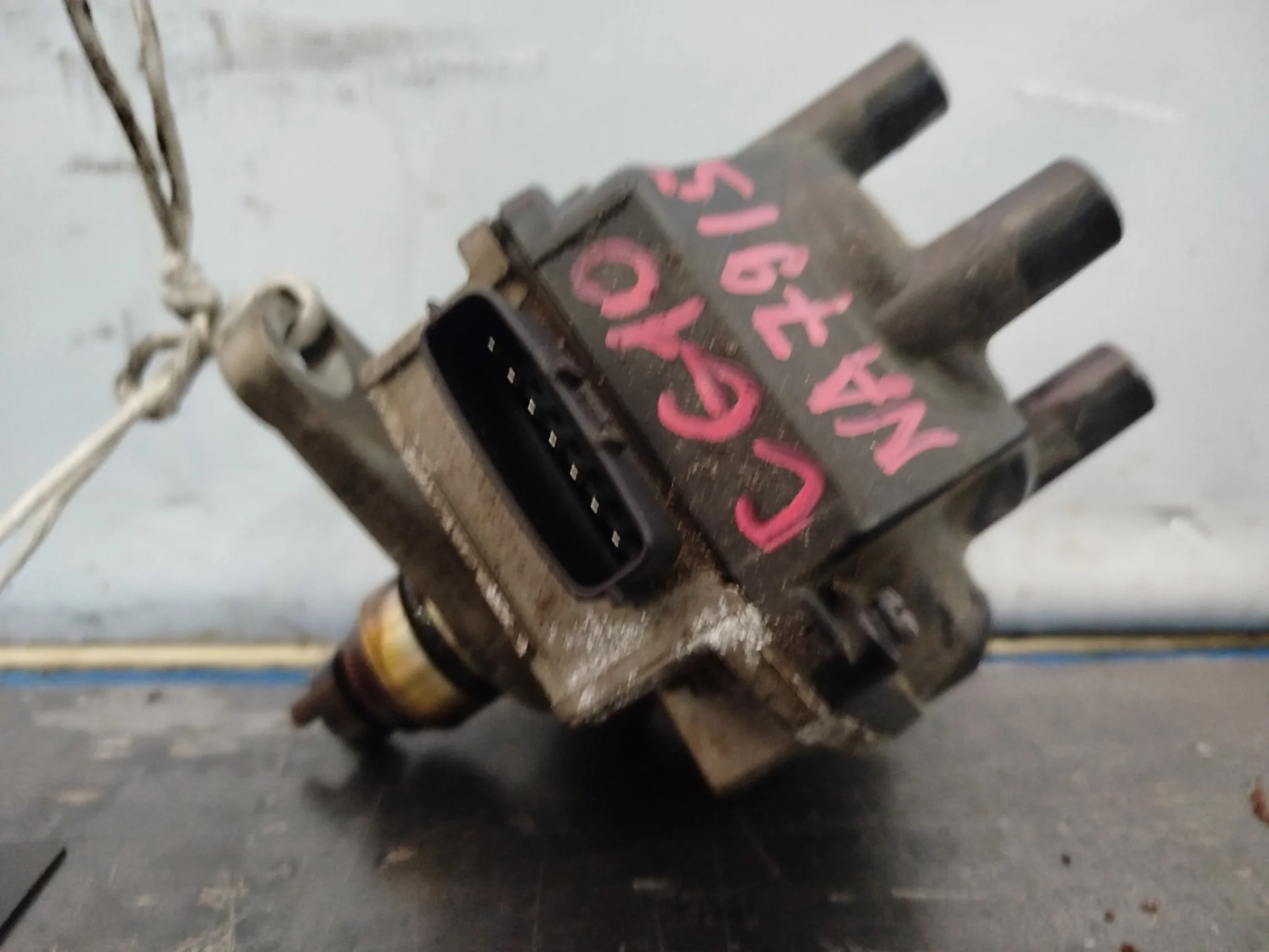 ТРАМБЛЕР NISSAN 2210072B00 NA7915Z