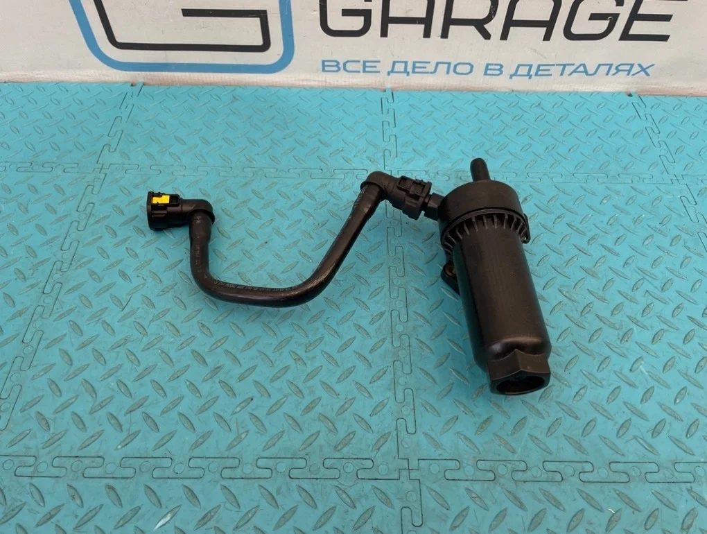 Корпус масляного фильтра Volvo V60 2011 31256732 FW B4164T 1.6