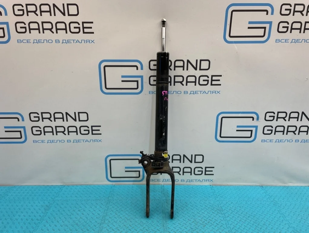 Амортизатор Mercedes-Benz Gl-Class 2011 A1643204513 X164 642.820 3.0, передний