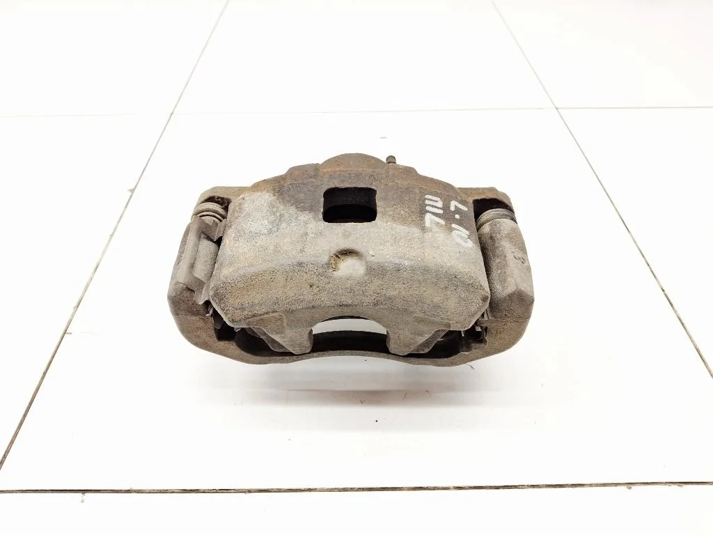 Суппорт передний левый Mitsubishi Lancer 10 2008 CY