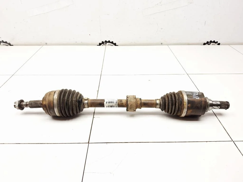 Полуось передняя левая Renault Kaptur 2020