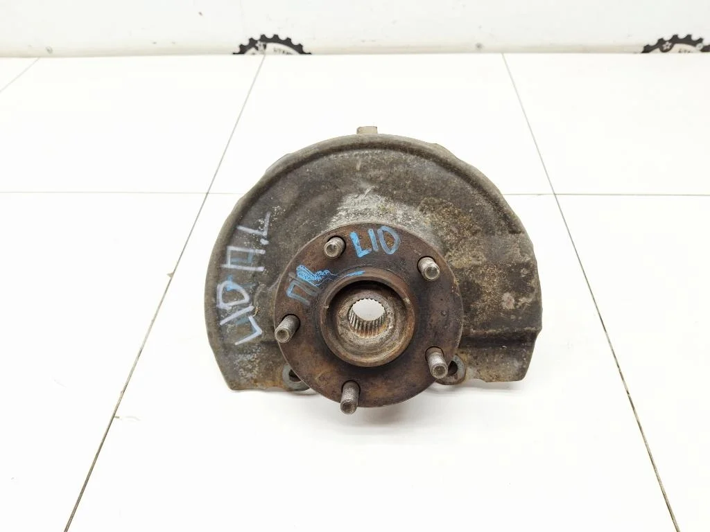 Кулак поворотный передний левый Mitsubishi Lancer 10 2008 CY