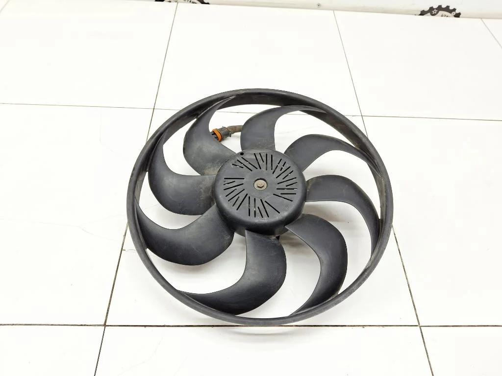Вентилятор радиатора Ford Kuga 1 2012 C394