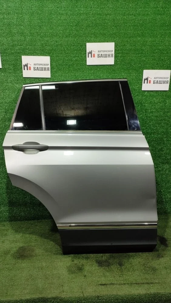 Дверь Volkswagen Tiguan 2021 5NA833056J 2 CZDA, задняя правая