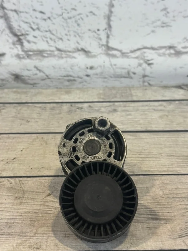 Ролик натяжителя ремня Audi A6 2008 C6