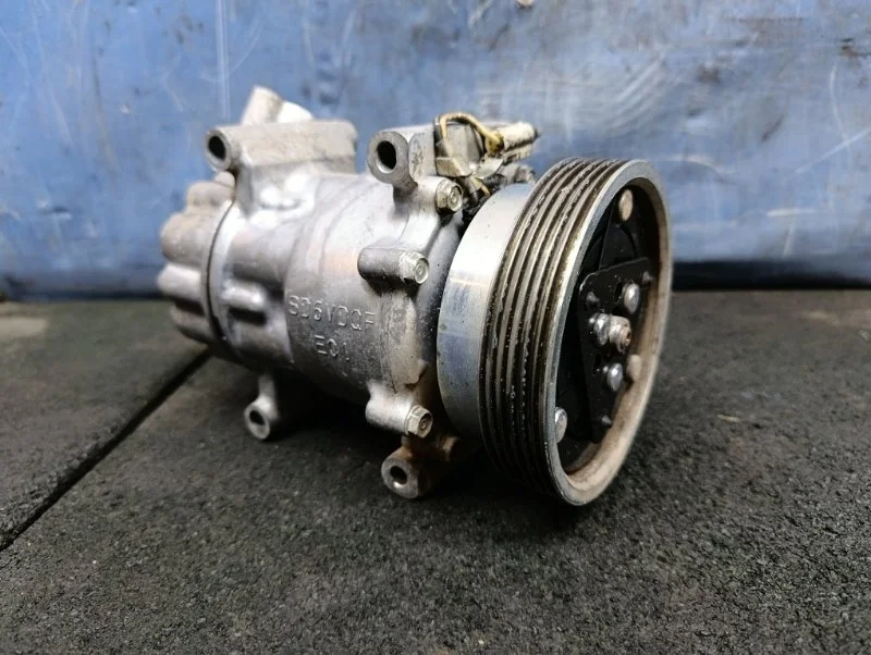 Компрессор кондиционера Renault Sandero 2013 926005474R BS11 1.6 K7M710