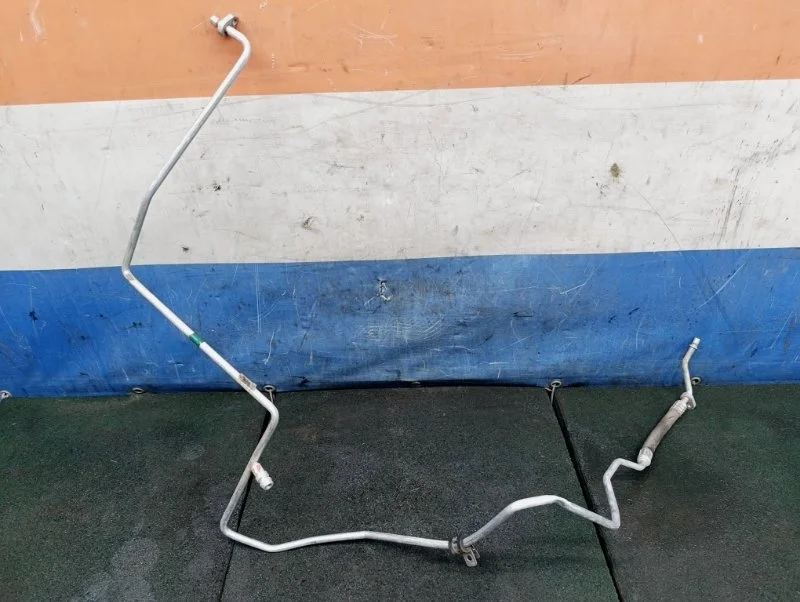 Трубка кондиционера Renault Sandero 2013 8200952655 BS11 1.6 K7M710