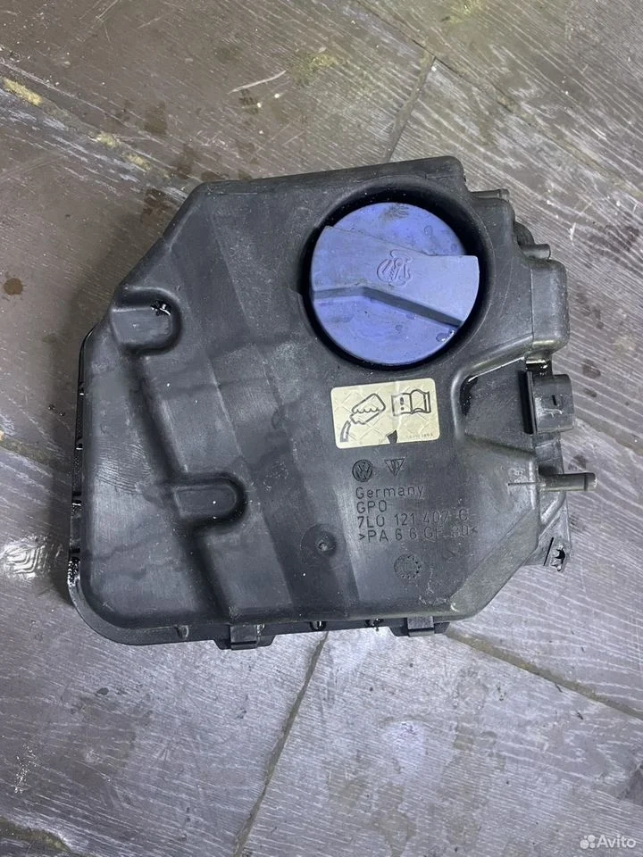 Расширительный бачок vw touareg audi q7