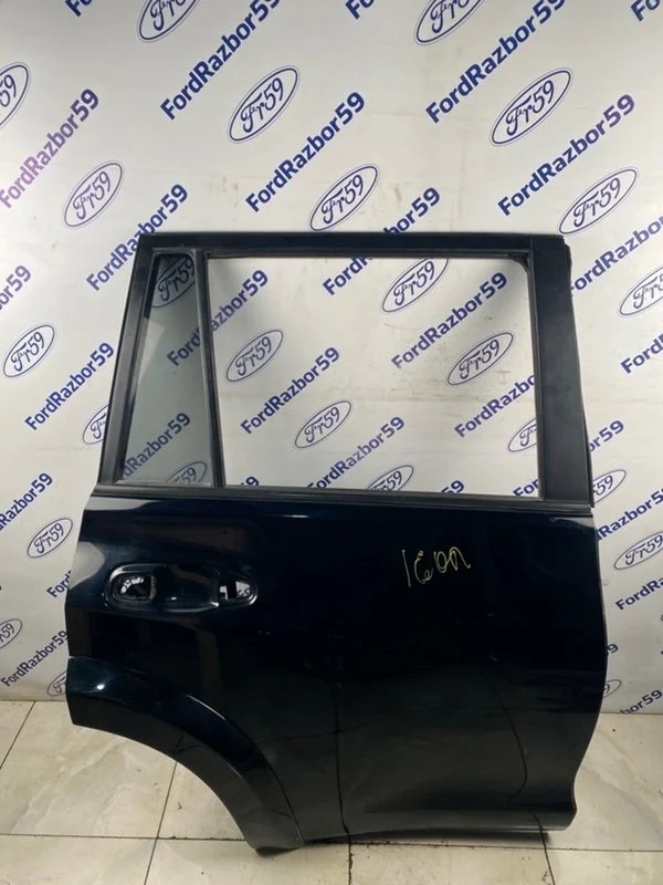 Дверь Toyota Land Cruiser Prado 2013-2017 6700360470 J150, задняя правая