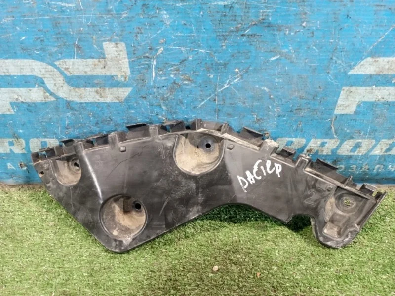 Кронштейн бампера задний левый Renault Duster