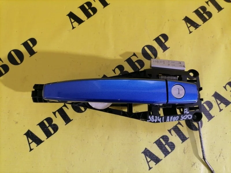 Ручка двери передней левой наружняя Chevrolet Aveo T300 2011-2015 2013 25936893 СЕДАН 1.6 F16D4 116 Л/С