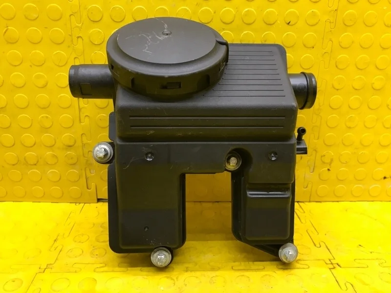 Маслоотделитель Porsche Panamera 2014 94810713520 970 CWAA