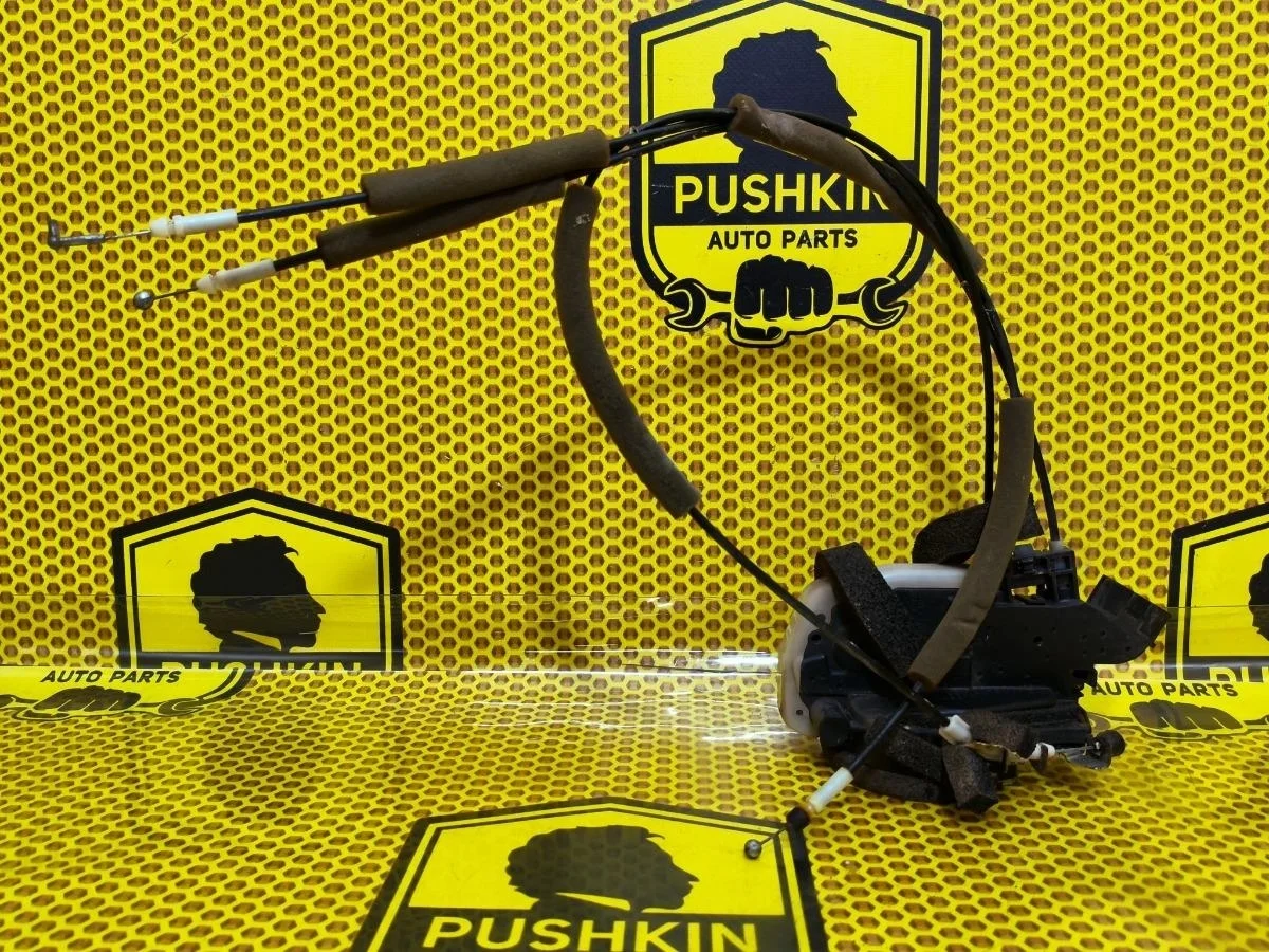 Замок двери Nissan Juke 2011 805001KA1A F15 HR16DE, передний правый