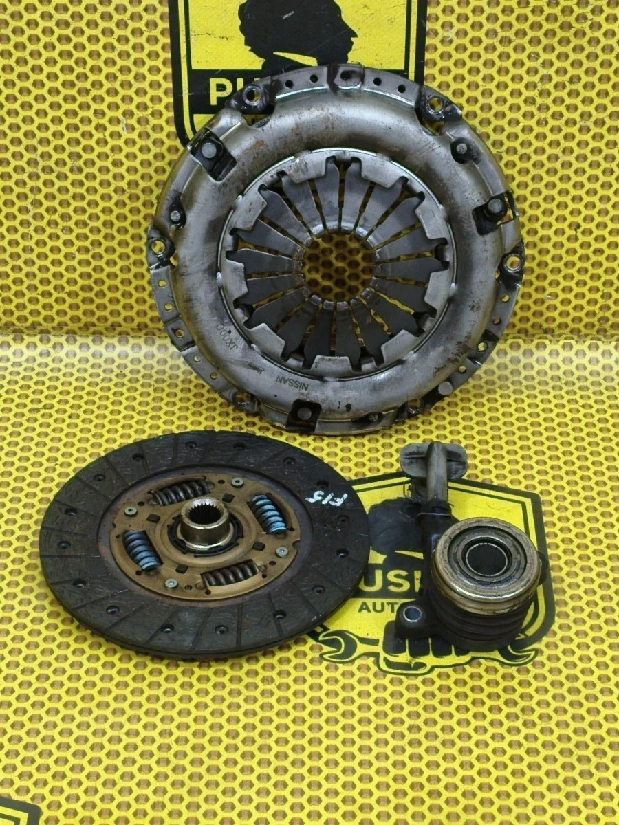 Комплект сцепления Nissan Juke 2011 30100JX00C F15 HR16DE