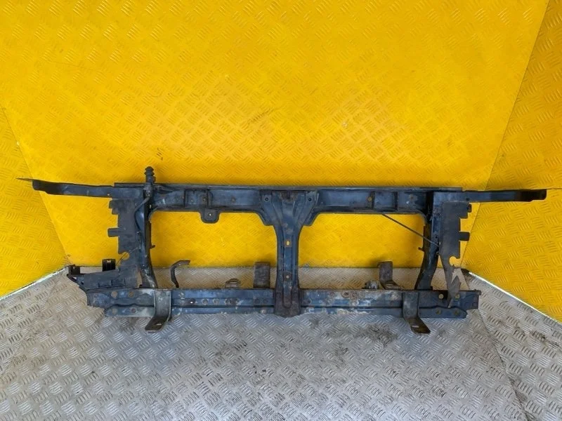 Передняя панель крепления облицовки (телевизор) Nissan Pathfinder (R51M) 2004-2013 2005 62500EB330 ВНЕДОРОЖНИК 2.5 D YD25DDTI