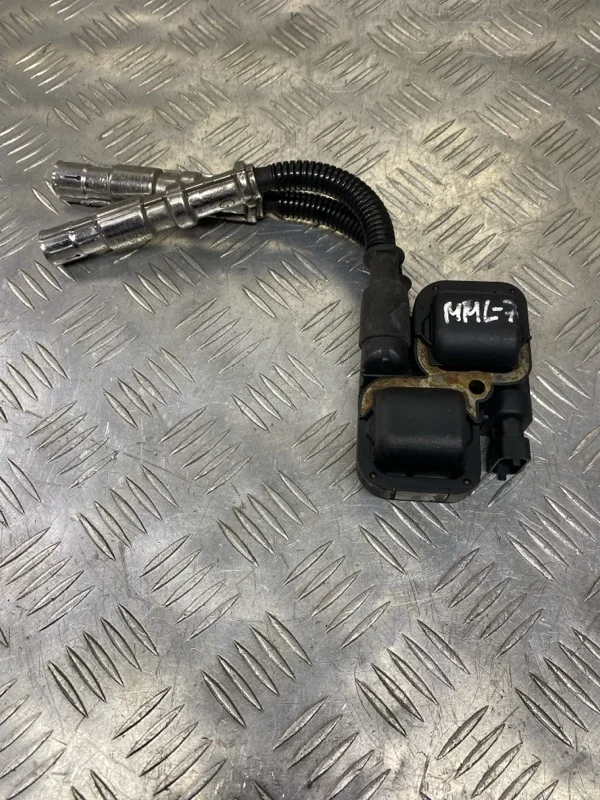 Катушка зажигания Chrysler Crossfire 2003-2007 2005 A0001587803 3.2 I V6EGX