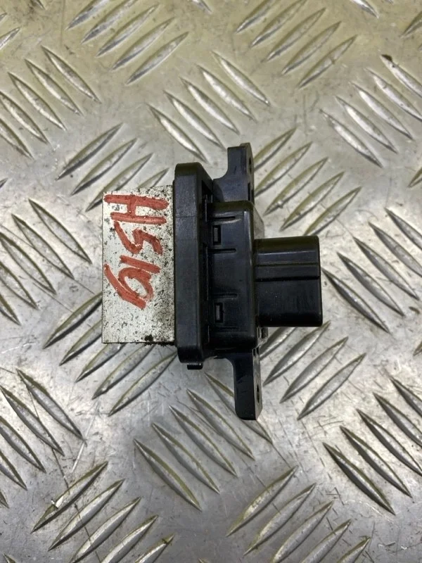 Сопротивление печки Mitsubishi L200 (2015-2022) 2016 7810A284 ПИКАП 2.4 D 4N15