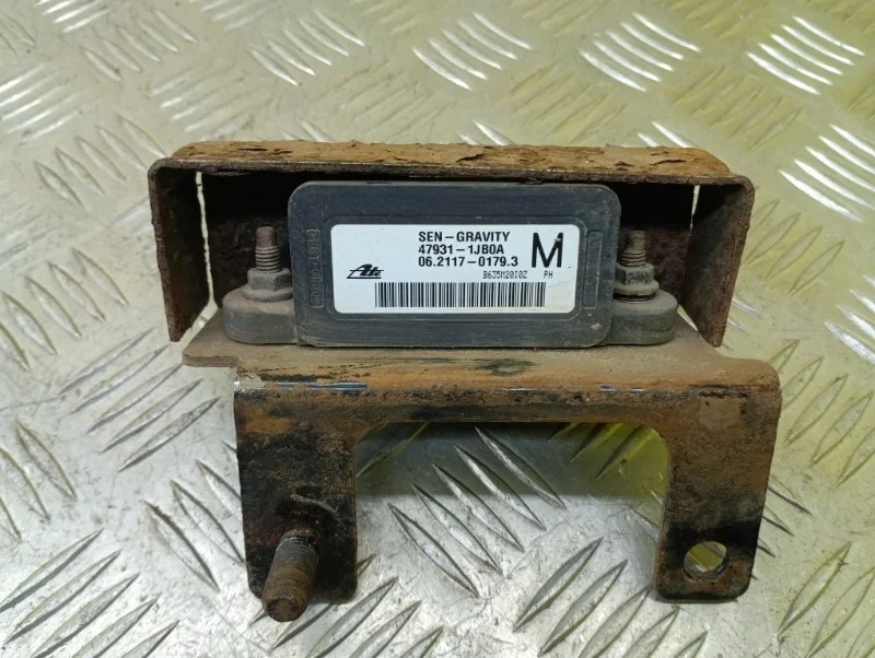 Датчик ускорения Nissan Cabstar Nt400 (2014-Н.в.) 2016 479311JB0A 2.5 D YD25DDTI