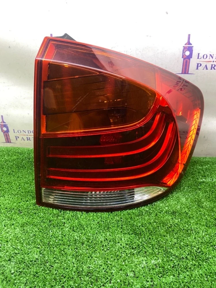 Фонарь BMW X1 E84