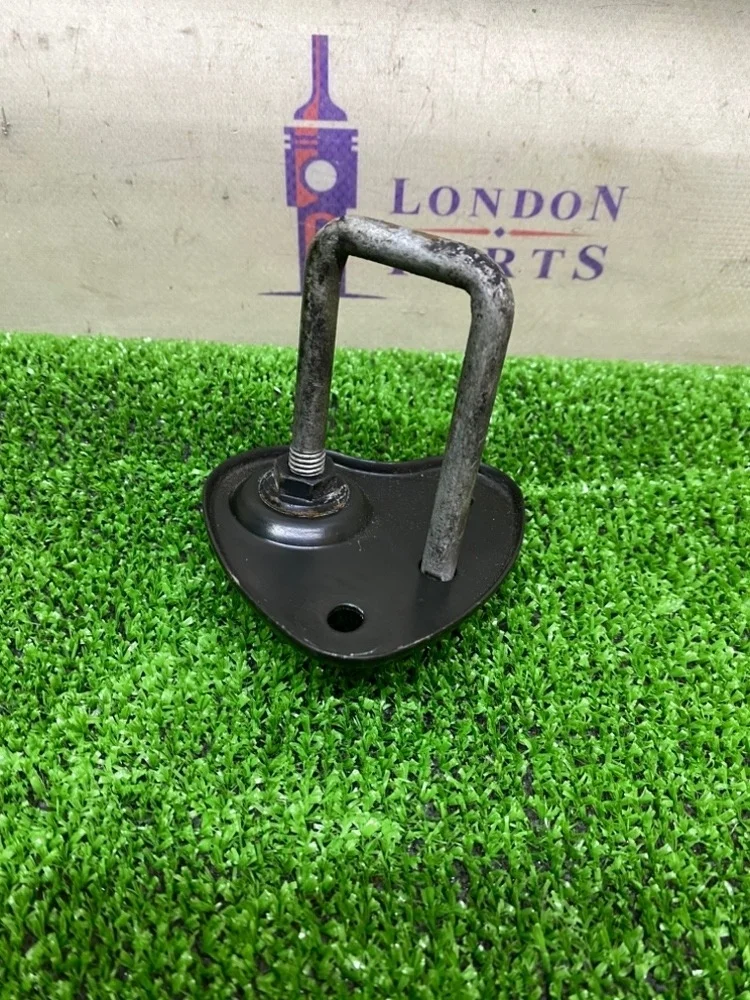 Петля замка капота BMW X3 G01