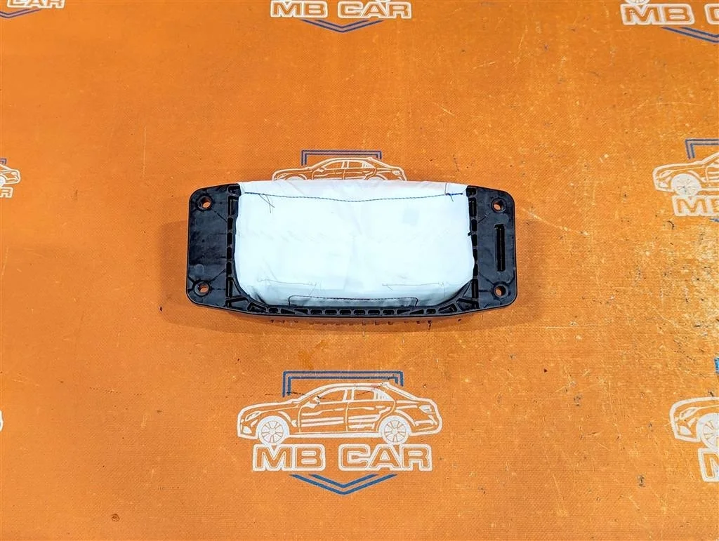 Подушка безопасности пасажирская Mercedes-Benz