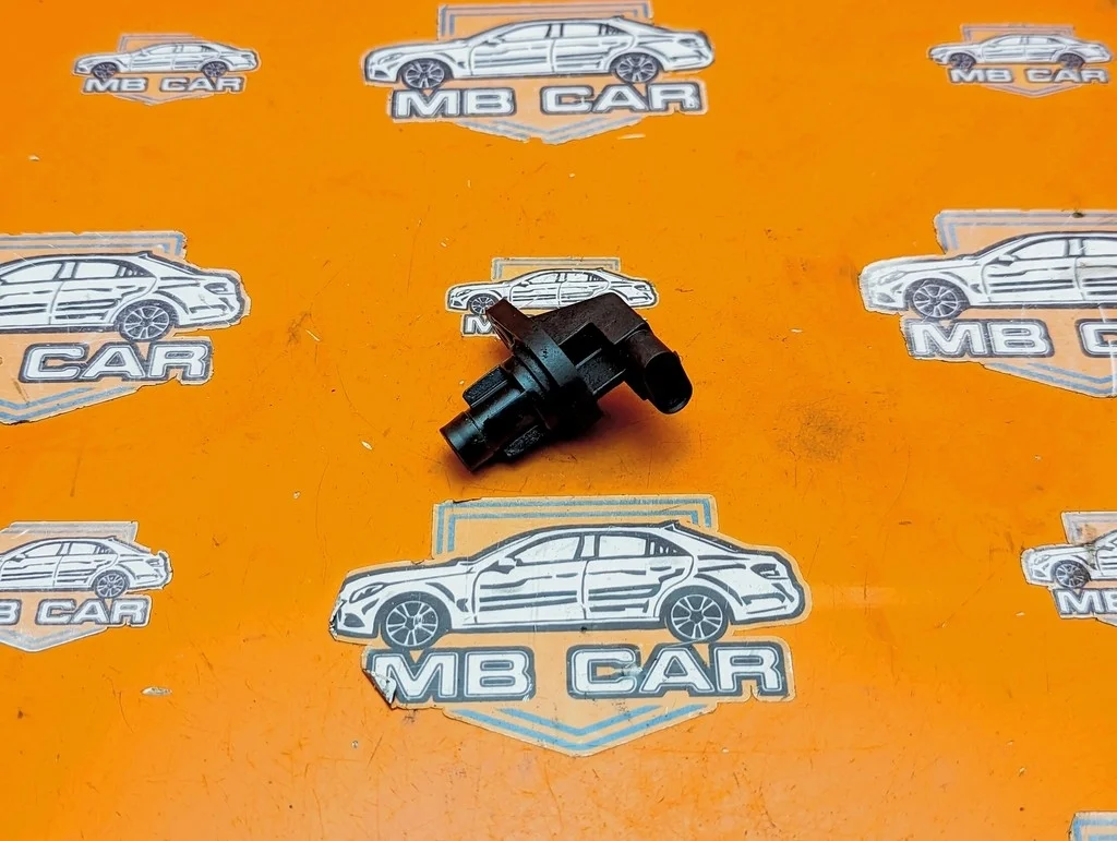Датчик распредвала Mercedes-Benz