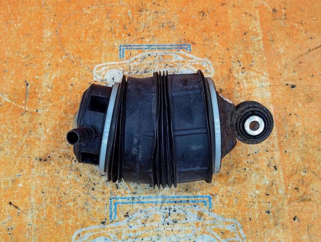 Пневмобаллон задний Mercedes-Benz