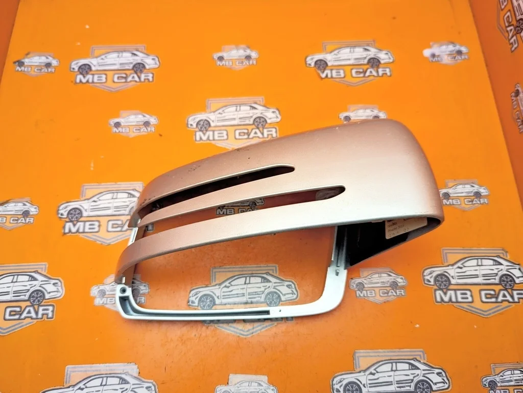 Корпус зеркала Mercedes-Benz