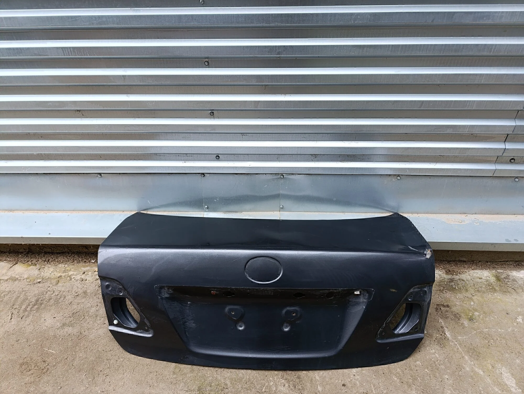 Крышка багажника Corolla E15 2006-2013