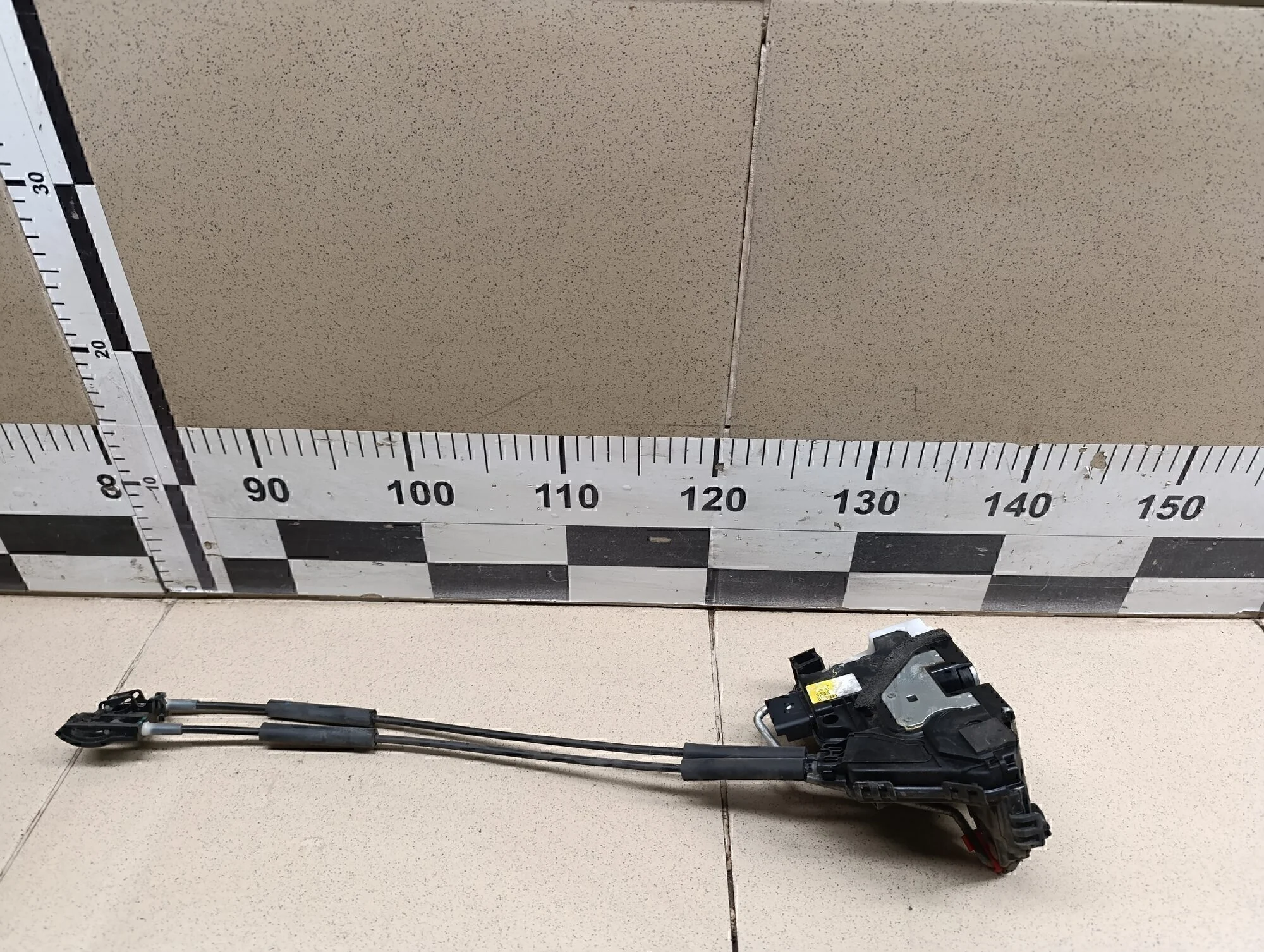 Замок двери передней правой Cerato 2009-2013