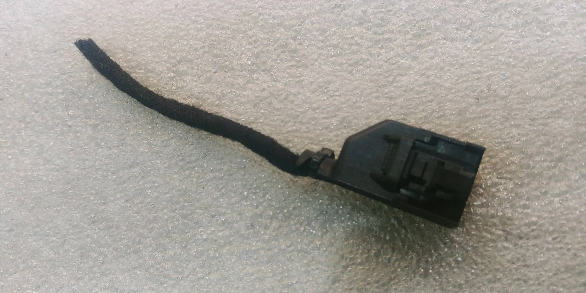 разъем (фишка) проводки Volkswagen Touareg 2 7P6 2011