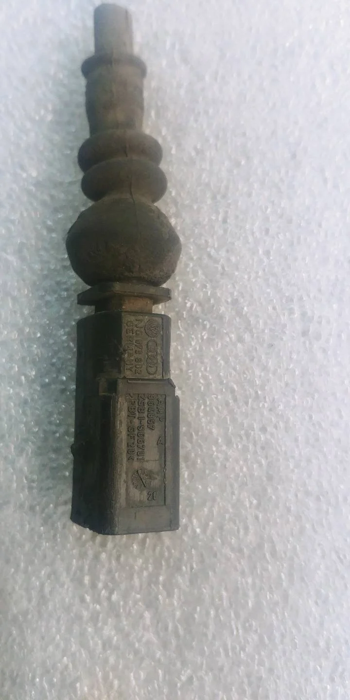 разъем (фишка) проводки Audi Q7 4L 4LB 2006