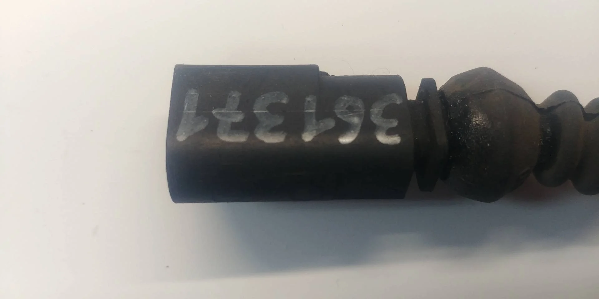 разъем (фишка) проводки Volkswagen Touareg 2