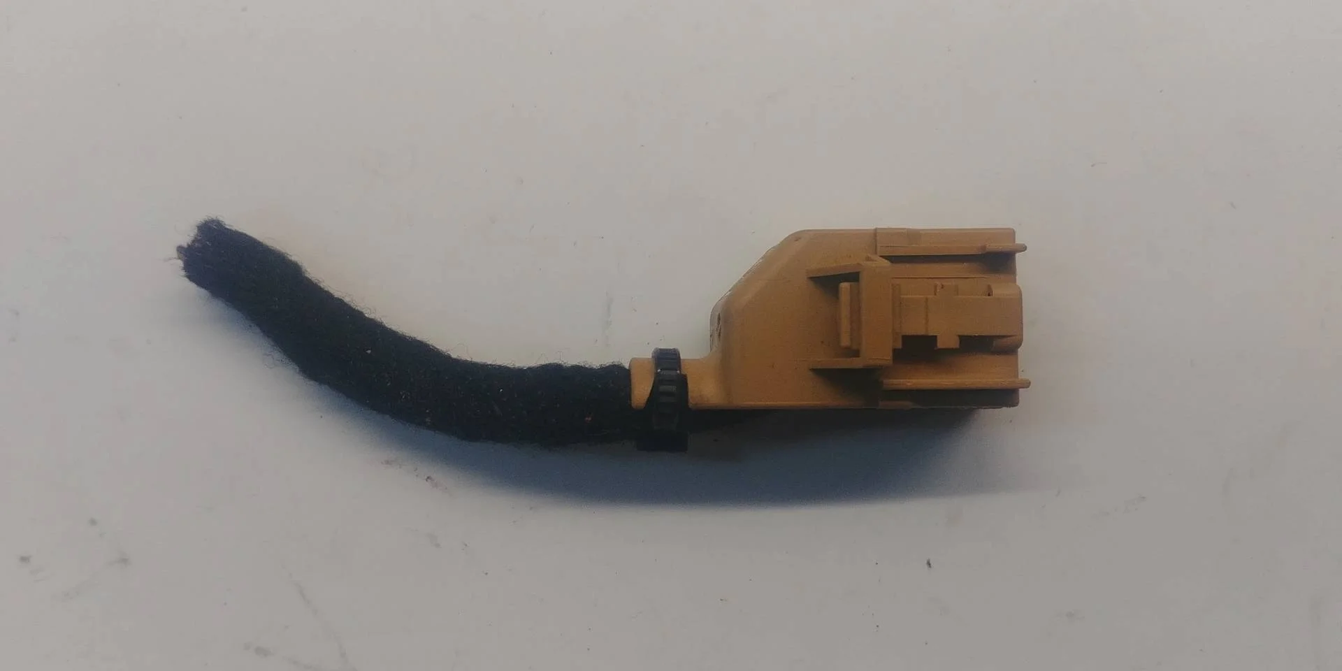 разъем (фишка) проводки Volkswagen Touareg 2